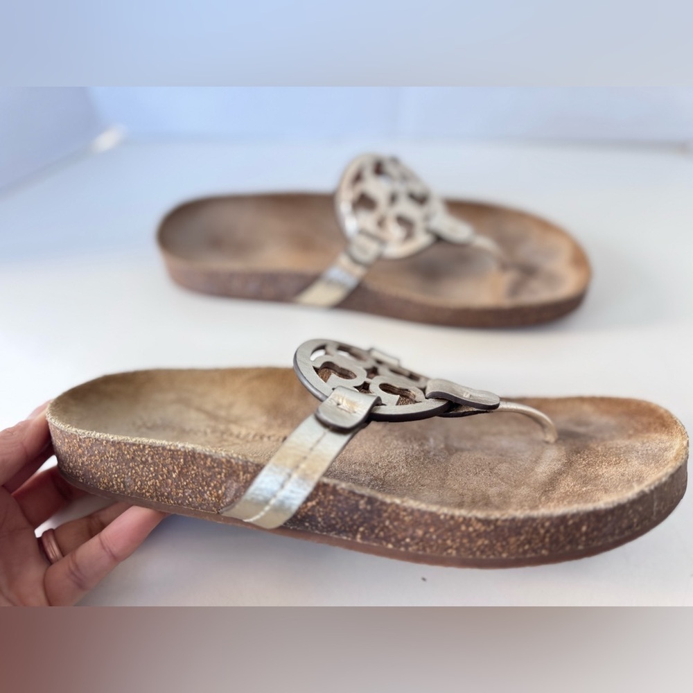 Tory Burch Miller Cloud Flip Flop Gold Sandals Shoes Size 8.5 - Picture 2 of 10